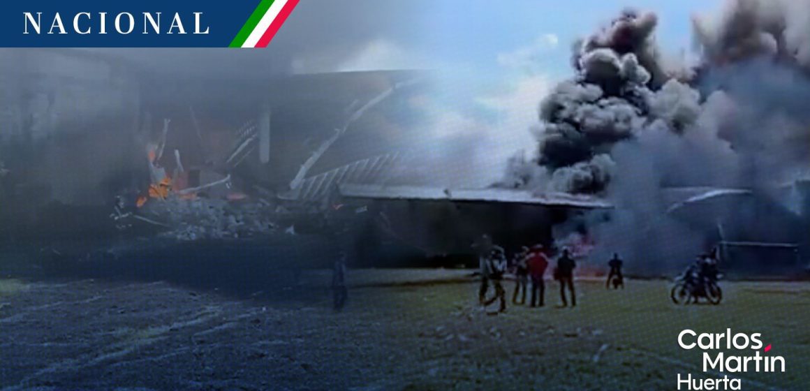 Avioneta se desploma cerca del Aeropuerto Internacional de Toluca Avioneta se desploma cerca del Aeropuerto Internacional de Toluca