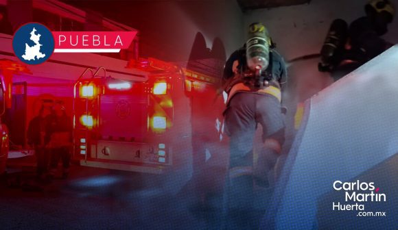 Bomberos sofocan incendio en casa de la colonia Amor; rescatan a hombre