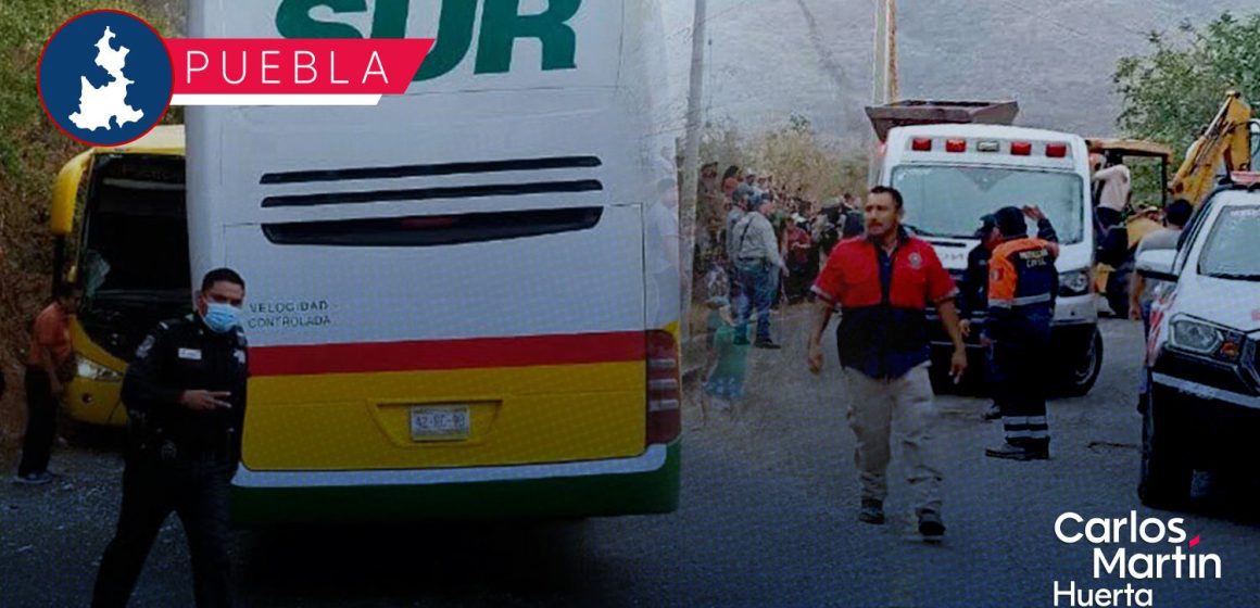 Choque entre autobuses deja víctimas y heridos en la carretera Puebla-Tlapa