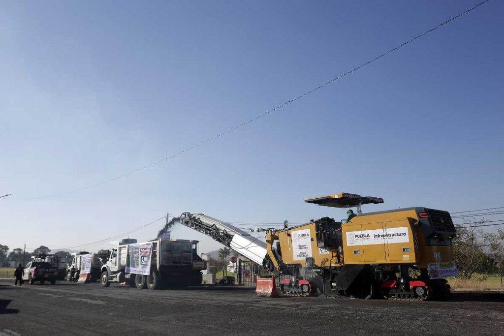 Dan banderazo de inicio a la rehabilitacion del Bulevar Valsequillo 3