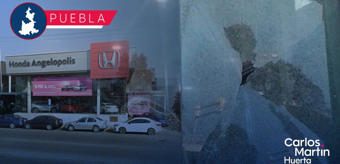Dan cristalazo a agencia Honda en Vía Atlixcáyotl; descartan robo