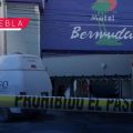 Hallan a hombre sin vida en el motel Bermudas; autoridades investigan