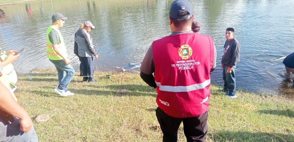 Localizan cuerpo de menor en la presa de Tenango; intentó recuperar un balón