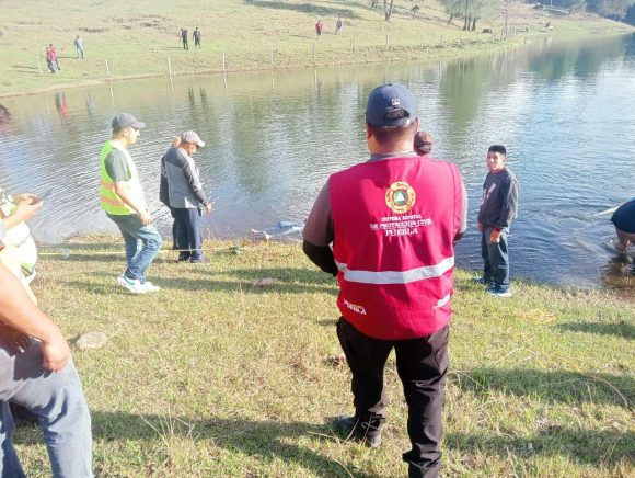 Localizan cuerpo de menor en la presa de Tenango; intentó recuperar un balón