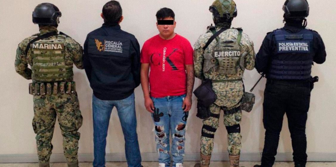 Detienen a ‘El Lápiz’ y ‘La Pulga’ en operativo contra narcomenudeo en el mercado Morelos