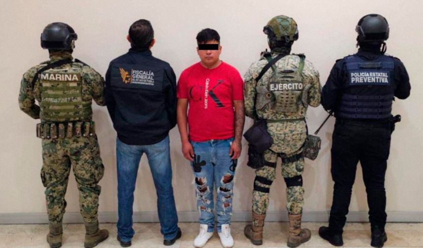 Detienen a ‘El Lápiz’ y ‘La Pulga’ en operativo contra narcomenudeo en el mercado Morelos