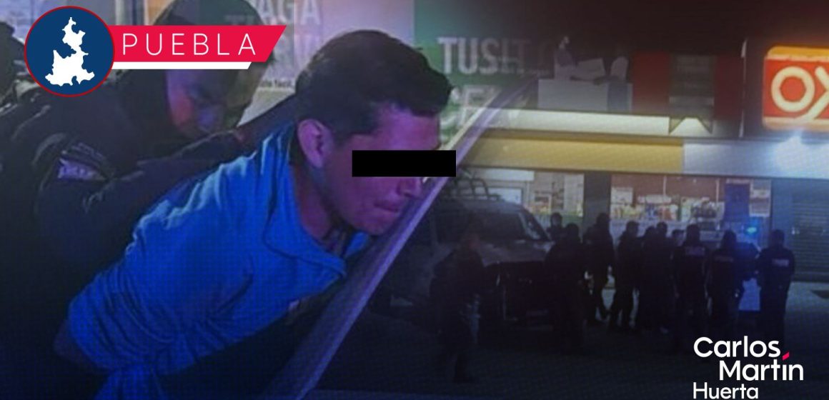 Portada Detienen a joven tras hacer broma al 911 y alertar sobre narcomanta en Bosques de Santa Anita CMH Detienen a joven tras hacer broma al 911 y alertar sobre narcomanta en Bosques de Santa Anita