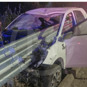 Diseño sin título (16) Tragedia en Cuautlancingo: Muere conductor tras impactarse contra barra de contención en Periférico