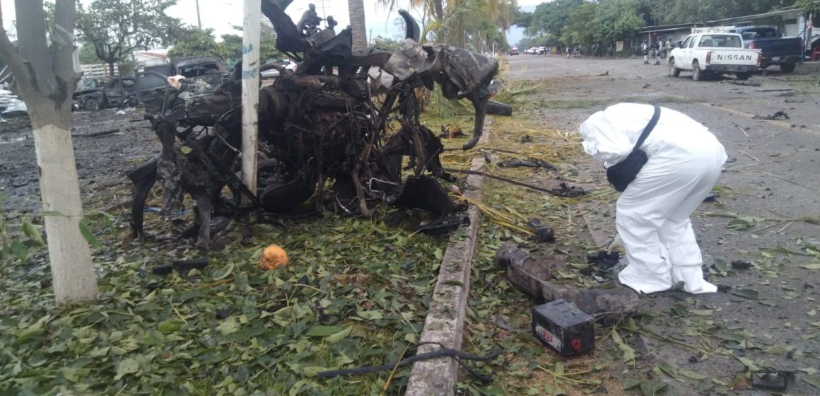 Suman cinco muertos por explosión de coche en Michoacán; investigan como terrorismo