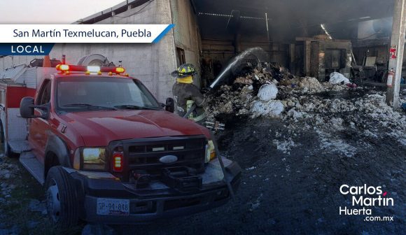 Fuegos artificiales provocan incendio en San Baltazar Temaxcalac