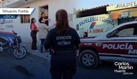 Hijo y nieta desalojan a mujer de 103 años de su casa en Tehuacán