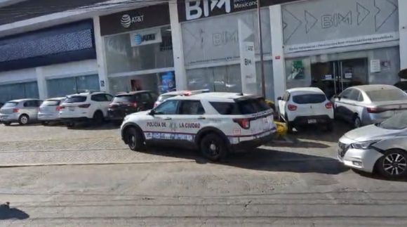 Roban a cuentahabiente en el interior del banco BBVA de La Paz