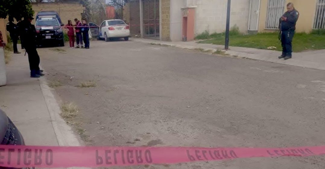 Hombre muere baleado y menor de edad resulta herida en San Salvador El Verde