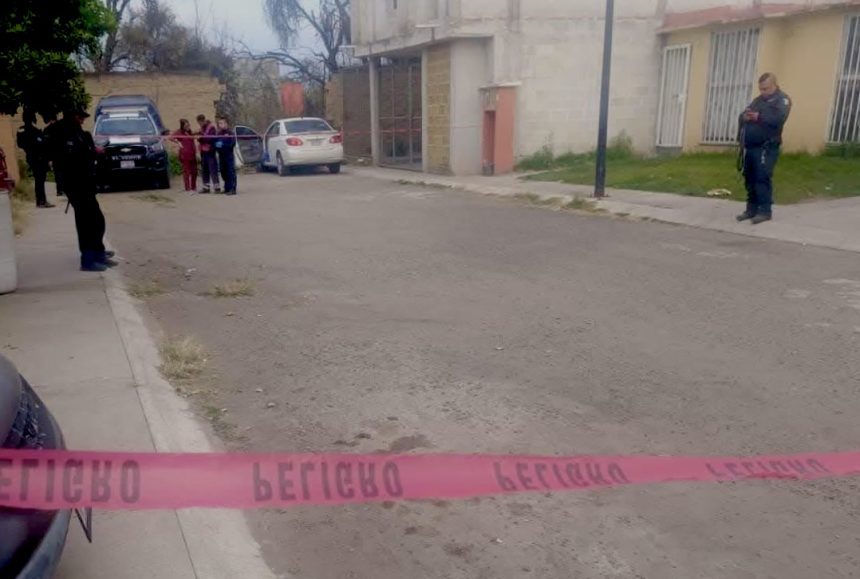 Hombre muere baleado y menor de edad resulta herida en San Salvador El Verde