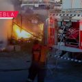 Incendio en recicladora de San Francisco Ocotlán moviliza a cuerpos de emergencia