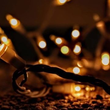 Luces-navideñas2 ¿Luces navideñas seguras? Lo que debes revisar antes de conectarlas