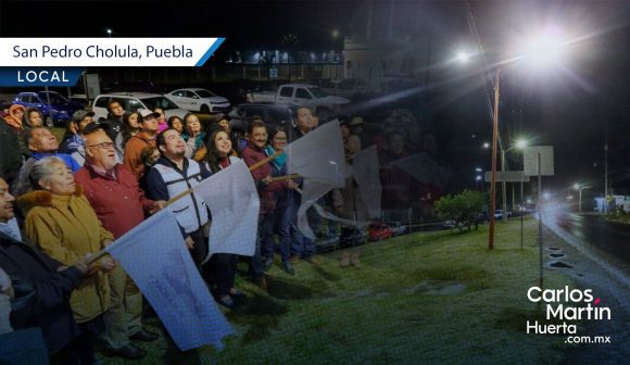 Portada Modernizan alumbrado público en el Paso de Cortés para fortalecer la seguridad vial en San Pedro Cholula CMH Modernizan alumbrado público en el Paso de Cortés para fortalecer la seguridad vial en San Pedro Cholula