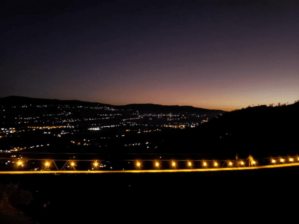 Tlatlauquitepec invita a su puente colgante iluminado 2