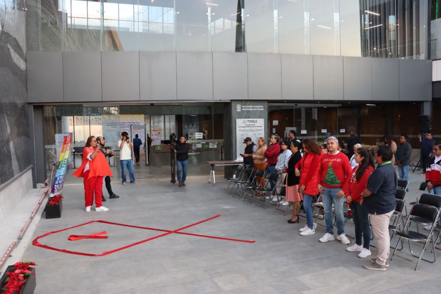 Conmemoran en el Congreso del Estado Día Mundial de la Lucha contra el SIDA