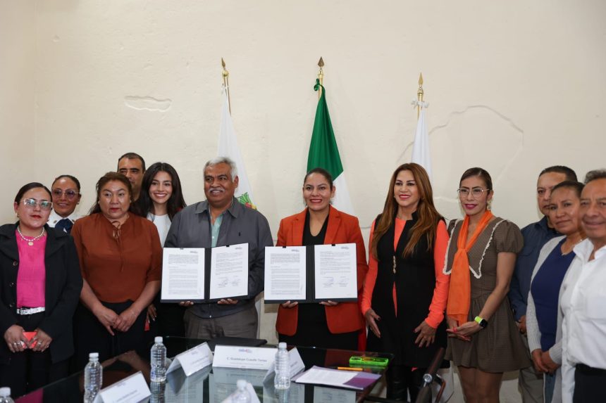 WhatsApp Image 2025-12-02 at 7.00.45 PM San Andrés Cholula y Santa Clara Ocoyucan formalizan alianza para fortalecer la protección de mujeres
