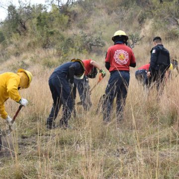 WhatsApp Image 2025-12-08 at 5.44.59 PM (1) Gobierno de San Pedro Cholula refuerza la capacitación en prevención y combate de incendios forestales