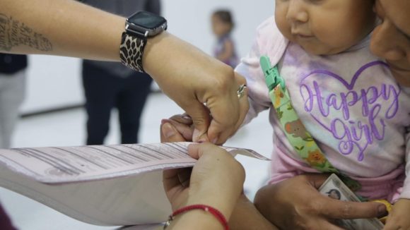 Ariadna Ayala impulsa jornada de registros de nacimiento gratuitos en Atlixco