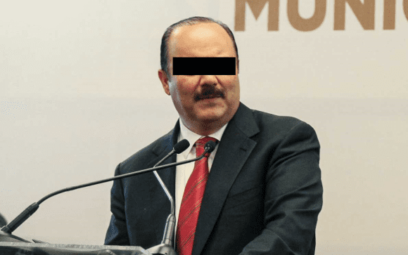 Vinculan a proceso a César Duarte por presunto uso de recursos ilícitos; permanecerá en prisión preventiva