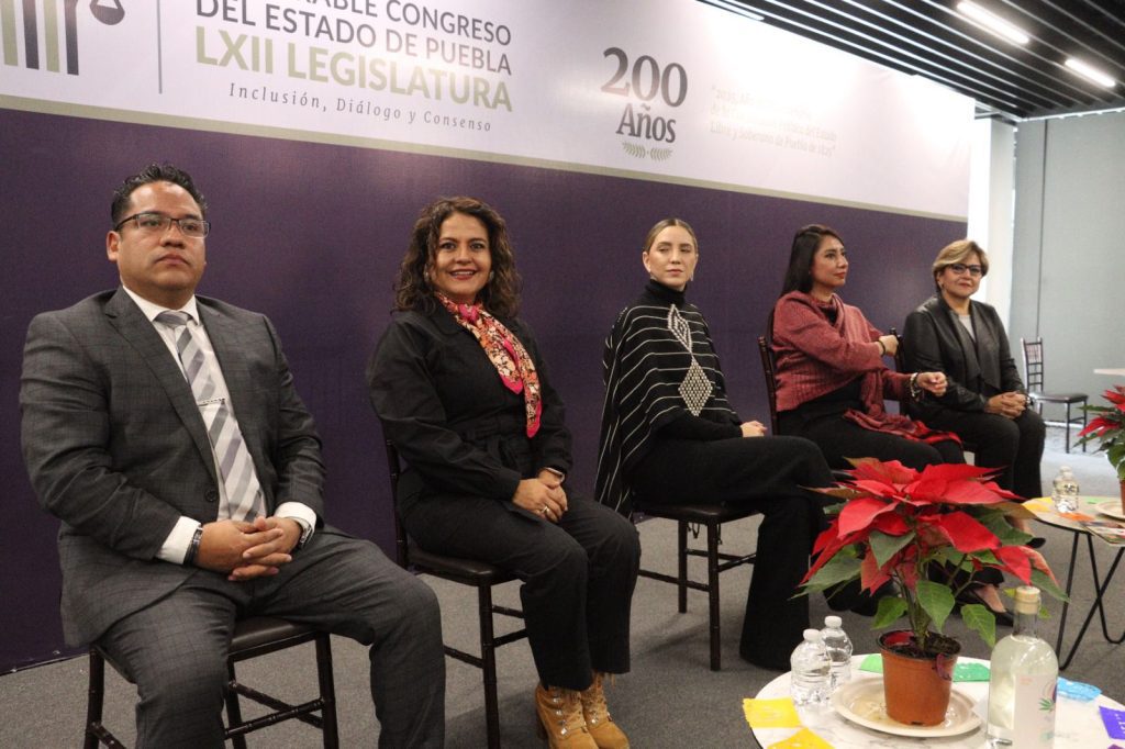 Entrega Congreso del Estado Galardones y Reconocimientos al Mérito Turístico, a figuras clave del sector 1 congreso