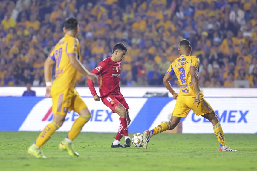 Tigres toma ventaja en la final del Apertura tras vencer 1-0 a Toluca
