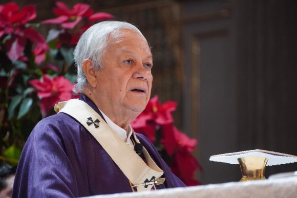 La Humildad de Dios: Mensaje de Navidad 2025 del Arzobispo Victor Sánchez Espinosa