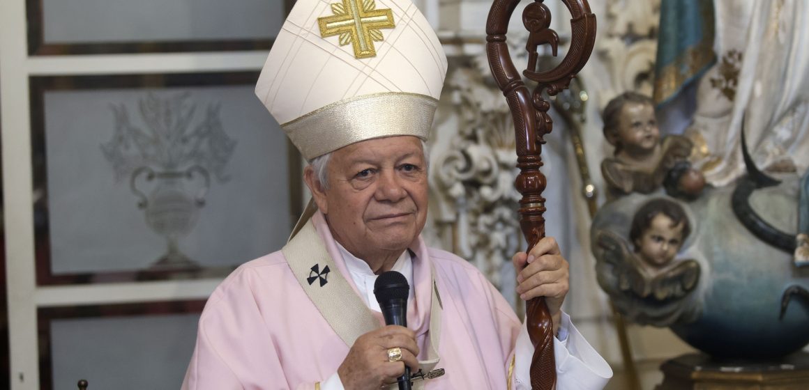 VÍCTOR SÁNCHEZ ESPINOSA Arzobispo de Puebla reconoce gestión de Alejandro Armenta y destaca avances en seguridad y bienestar social