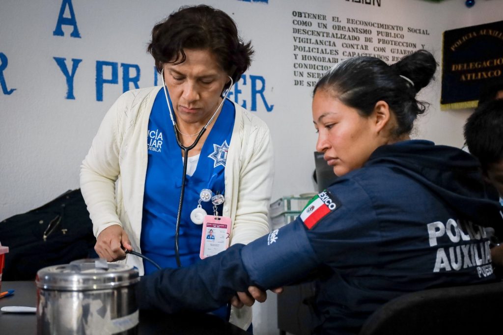 Brigadas medicas de la Policia Auxiliar benefician a elementos y familias en 9 municipios 4
