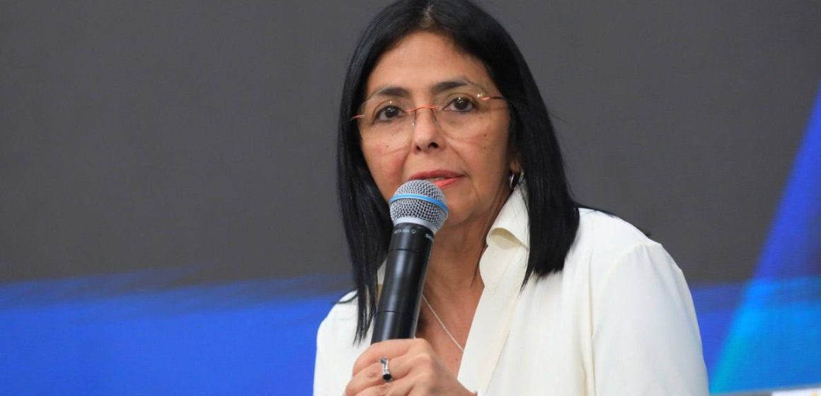 “Maduro es el único presidente y Venezuela no será colonia”: Delcy Rodríguez