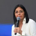 “Maduro es el único presidente y Venezuela no será colonia”: Delcy Rodríguez