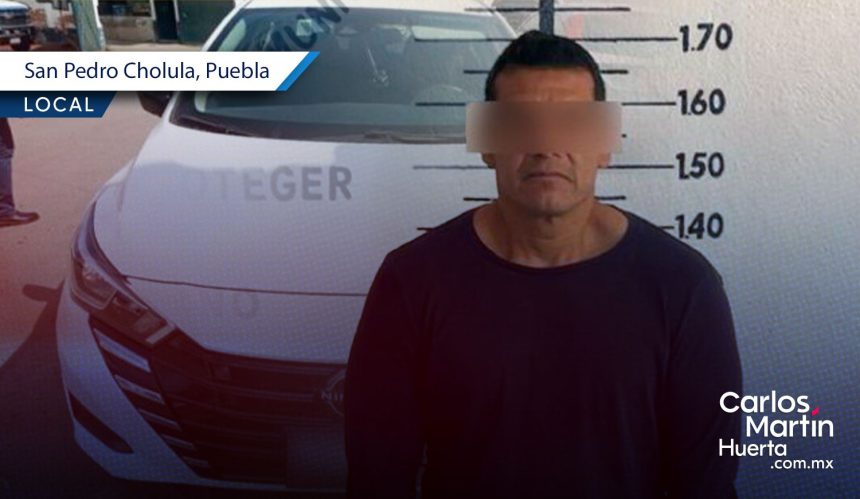 Detienen a sujeto con vehículo robado en San Pedro Cholula