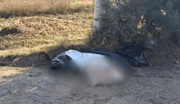 Hallan dos cuerpos desmembrados con mensajes de amenaza en Santa Rita Tlahuapan