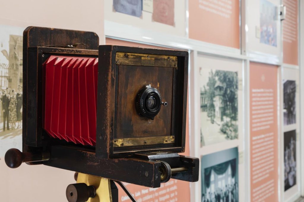 Fototeca Juan Crisóstomo Méndez: El refugio de 200 mil imágenes que narran la historia de Puebla 1 Fototeca Juan C. Méndez: El refugio de 200 mil imágenes que narran la historia de Puebla