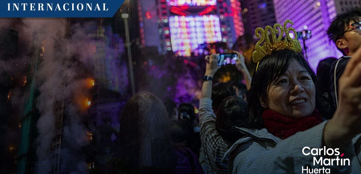 Hong Kong recibe el 2026 sin fuegos artificiales tras el incendio de Tai Po