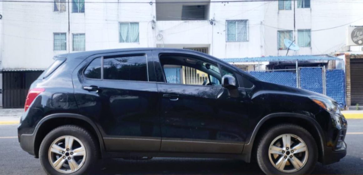 Policía de Cuautlancingo detiene a sujeto y recupera camioneta robada en Sanctorum