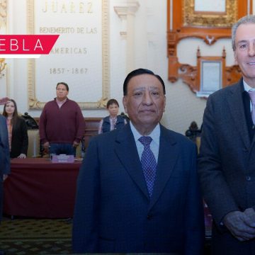 Rufo Juárez Peñuela asume la Secretaría del Ayuntamiento de Puebla; sustituye a Joaquín Espidio