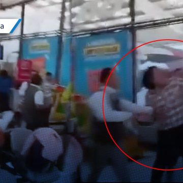 Portada Se desata riña en terminal de autobuses de Teziutlán; choferes y pasajeros protagonizan pelea CMH Se desata riña en terminal de autobuses de Teziutlán; choferes y pasajeros protagonizan pelea