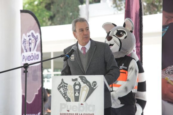 Lanza Ayuntamiento de Puebla Programa Escuela Segura en primarias de la capital