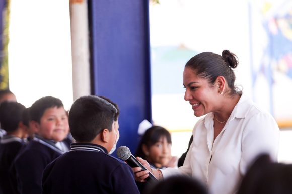 Impulsa Lupita Cuautle el talento y la excelencia académica de la juventud sanandreseña