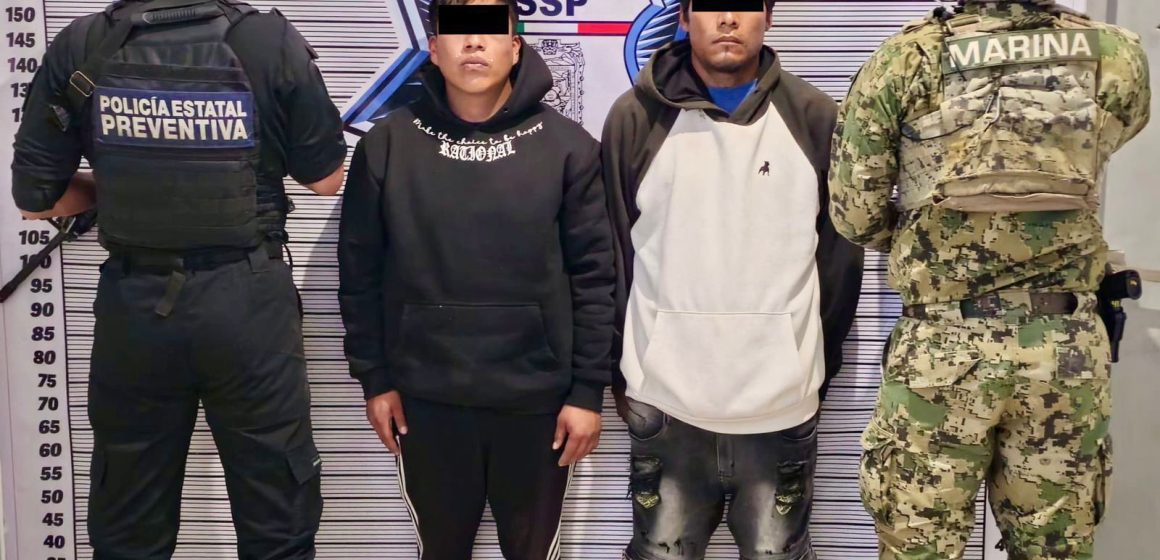 WhatsApp Image 2026-01-25 at 5.51.40 PM Detienen SSP y SEMAR a dos presuntos narcomenudistas de la capital