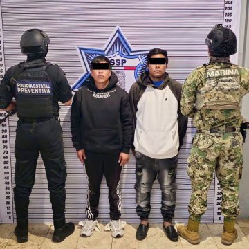 WhatsApp Image 2026-01-25 at 5.51.40 PM Detienen SSP y SEMAR a dos presuntos narcomenudistas de la capital