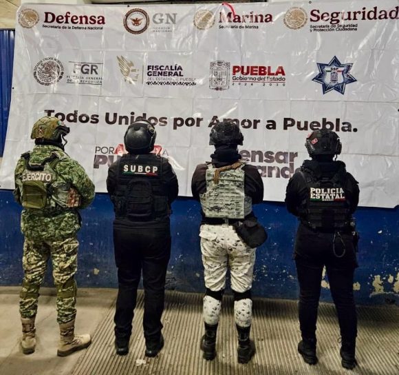 Operativo de seguridad en el penal femenil de Ciudad Serdán