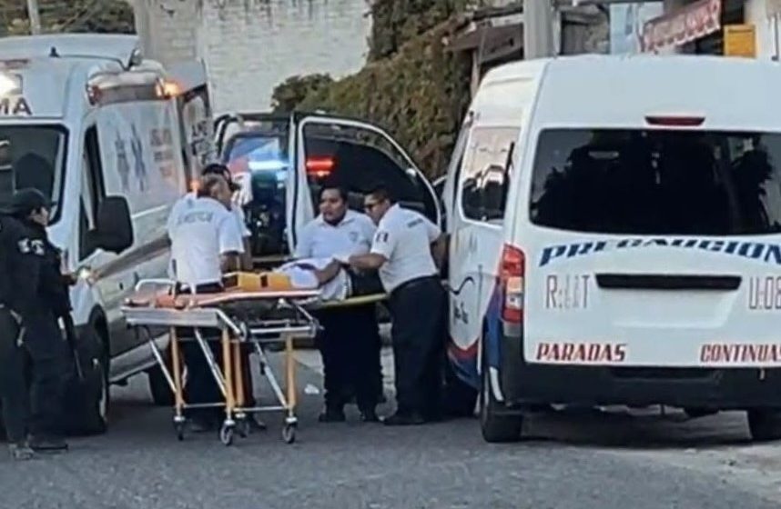 Chofer del transporte público muere tras ataque armado frente a pasajeros en Tehuacán