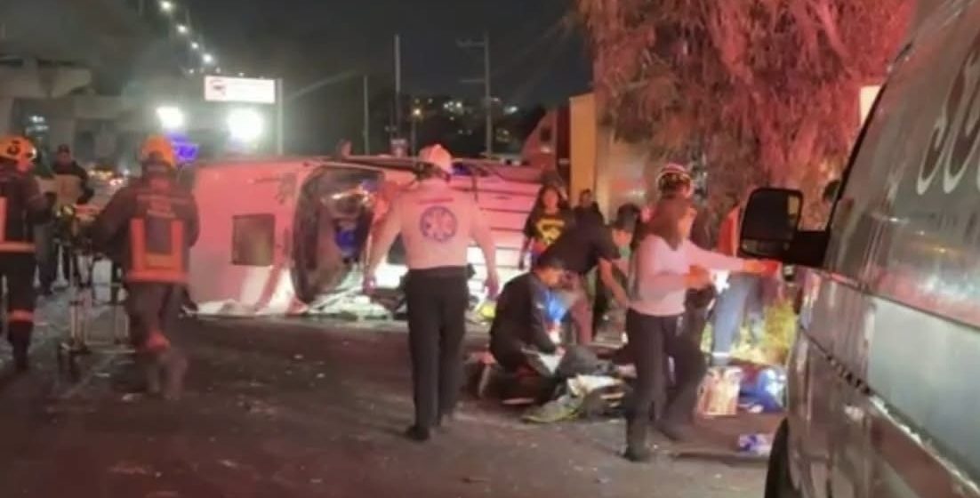 Tragedia en la autopista México-Puebla: Niña de 9 años y adulto mueren en volcadura