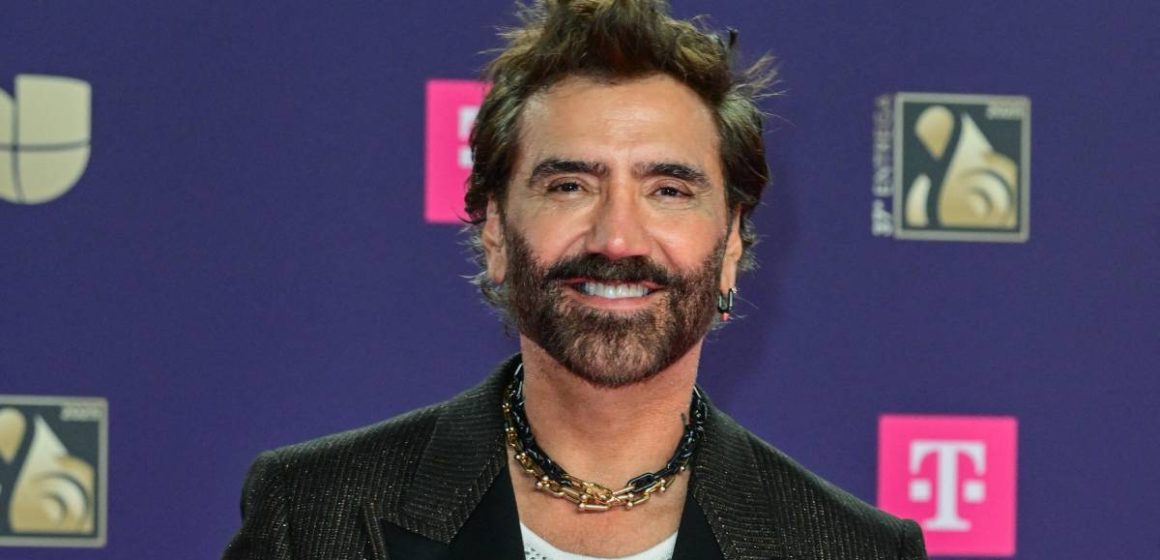 Alejandro Fernández fue operado de emergencia; se reporta estable