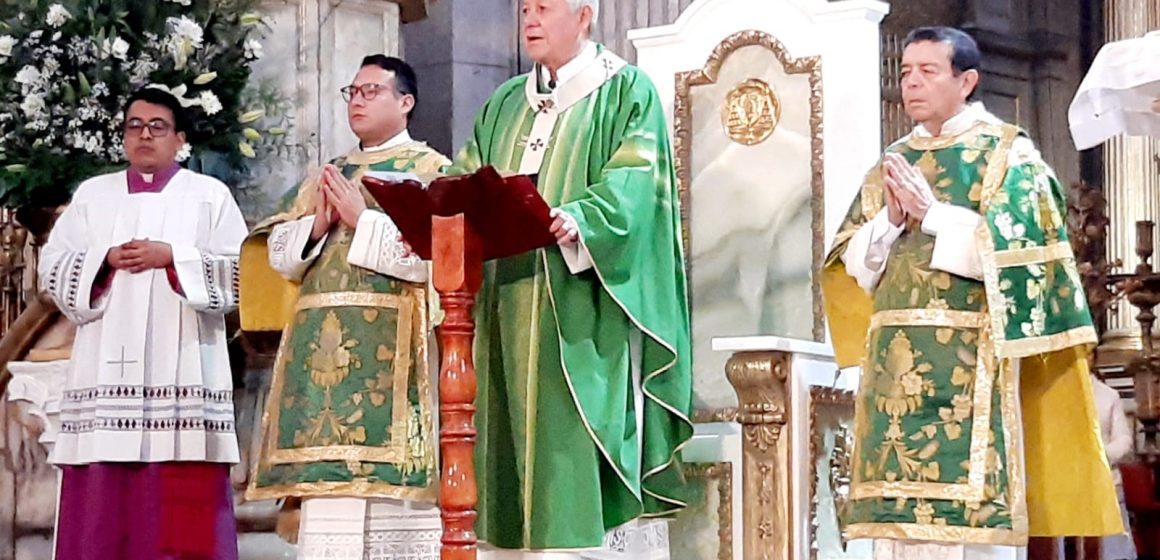 Arzobispo de Puebla llama a autoridades a gobernar con justicia